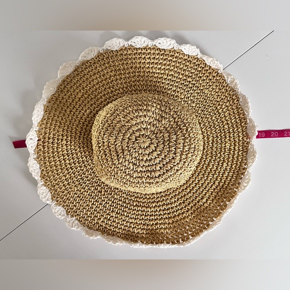 VINEYARD VINES | white scallop edge | Floppy Hat - Picture 6 of 12